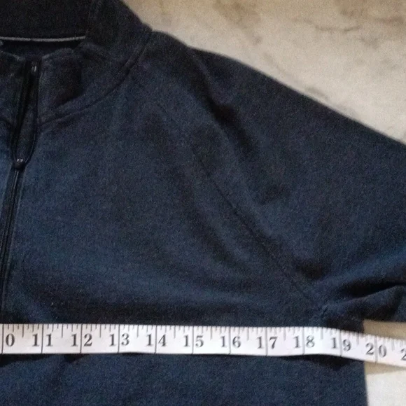 Abercrombie Dark Blue Quarter-Zip Shirt. - Picture 8 of 10